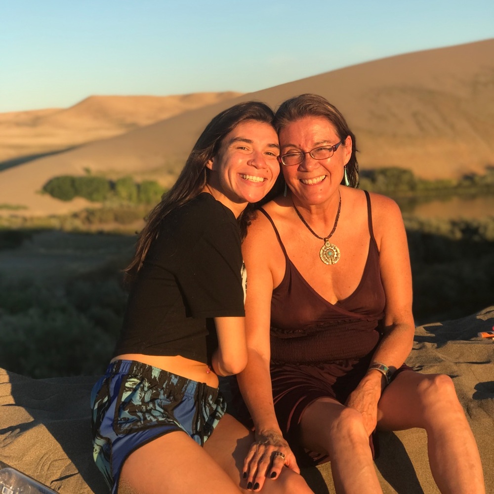 Meet your Posher, Posh